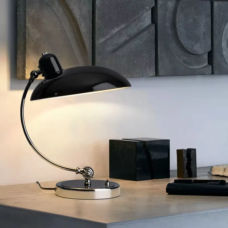 Modern Cordless Iron Desk Lamp - đánh giá và giá Solar Lamp