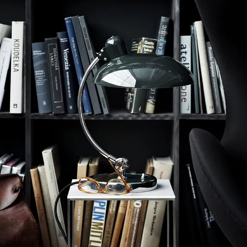Nordic Modern Battery Powered  - đánh giá và giá Solar Lamp