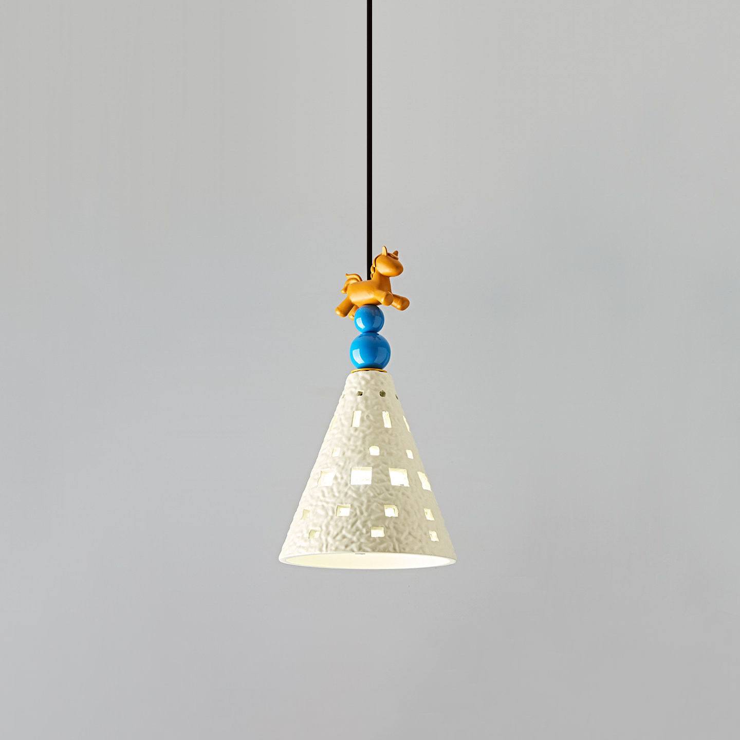 Cream wind children's room bed - đánh giá và giá Solar Lamp